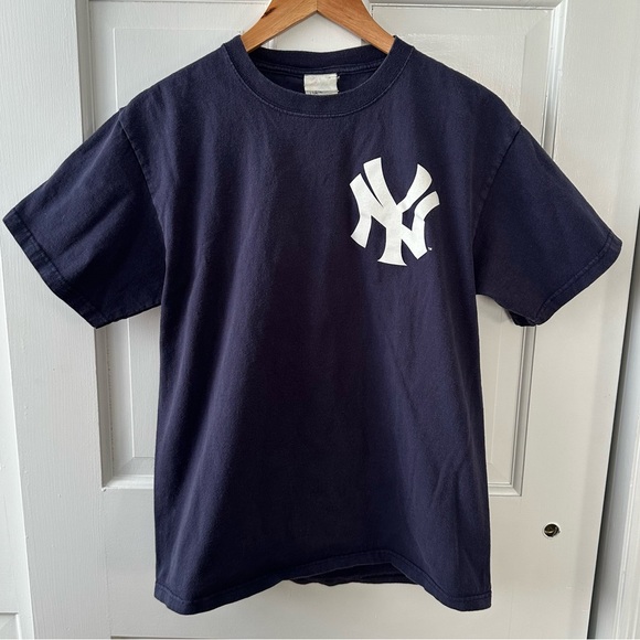 New York Yankees Other - Majestic - Derek Jeter New York Yankees Tee